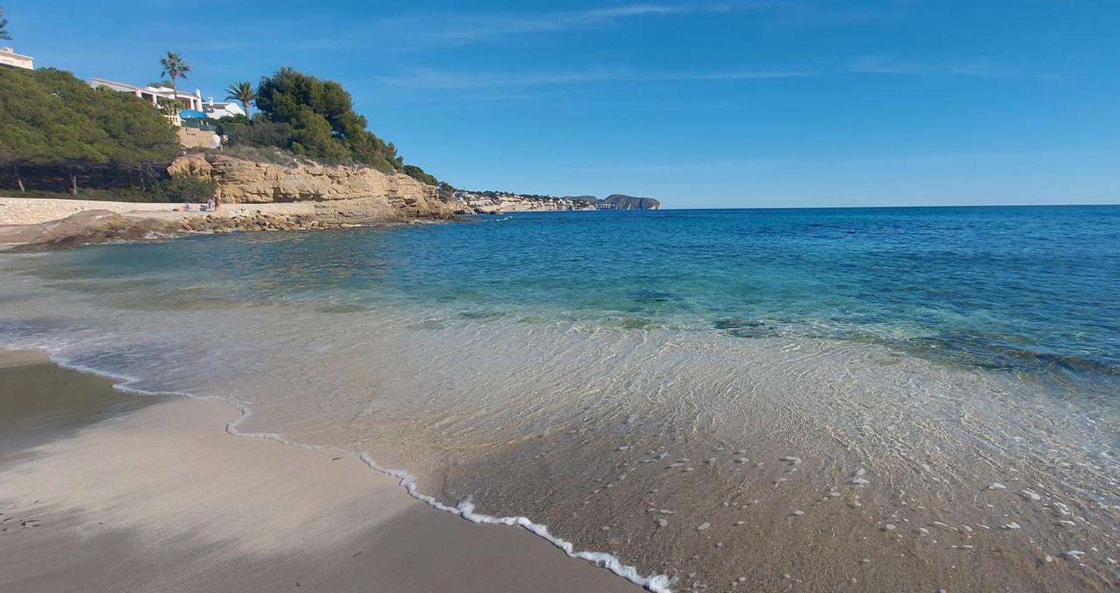 Rustige Baai Helder Water Benissa Kopen Appartement Zeezicht Rendement